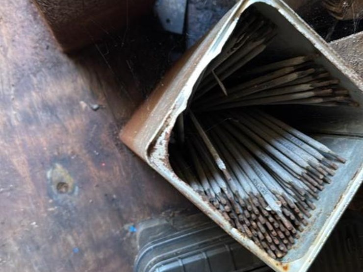 #101-•-contents-of-storage-container-image-37
