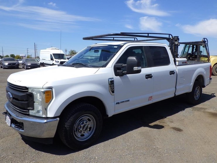 2017-ford-f250-image-2
