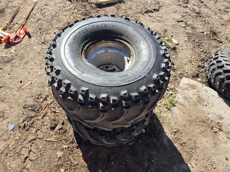 (2)-at25x13.5-9-itp-tires-on-4-bolt-honda-rims,-buying-all-for-one-money-image-2