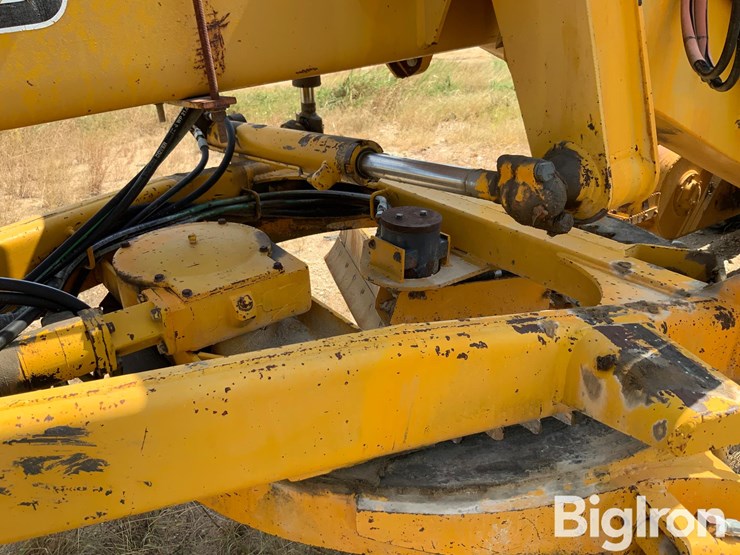 1991-deere-570b-image-20