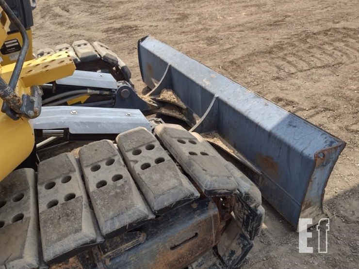 2019-deere-135g-image-24