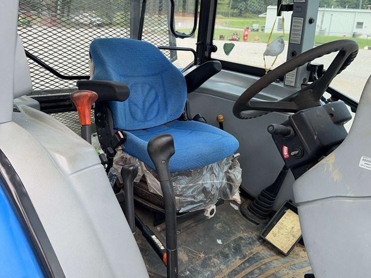 new-holland-t5060-image-11