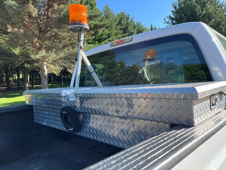 2015-ford-f250-xl-image-27