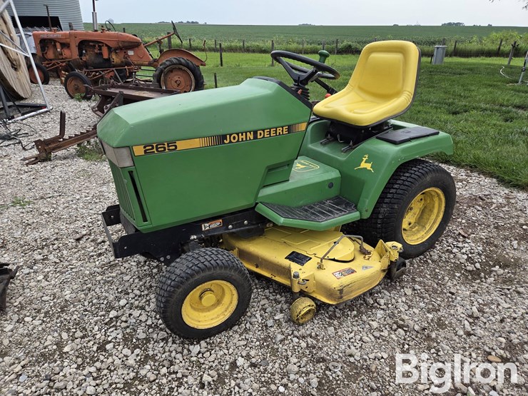 john-deere-265-image-1