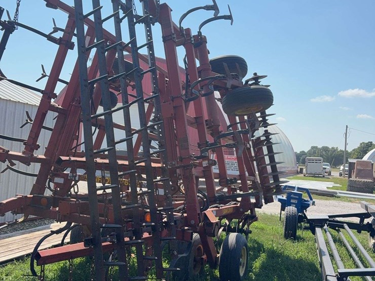 sunflower-6332-23ft-finishing-tool,-c-shank,-5-bar-harrow-image-17