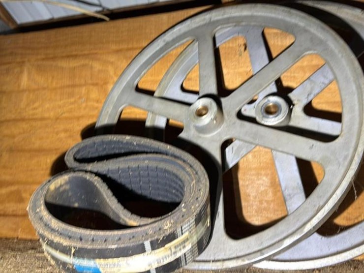 #150-•-entire-contents-of-parts-room-image-11