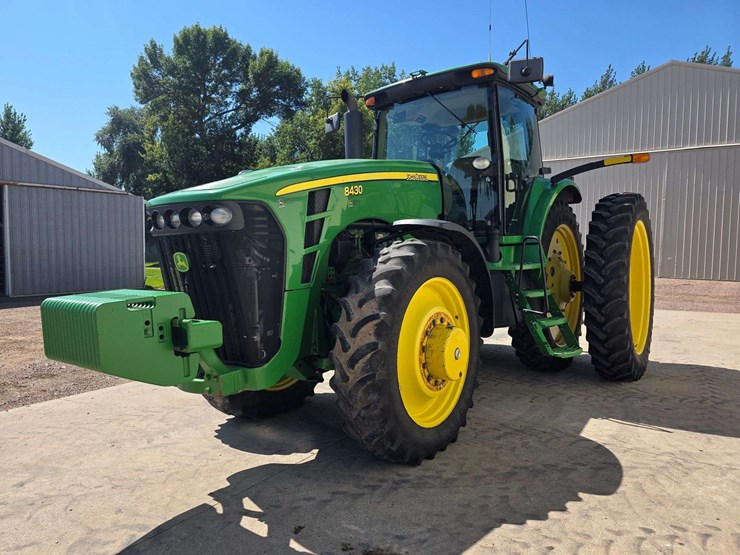 2006-john-deere-8430-image-2