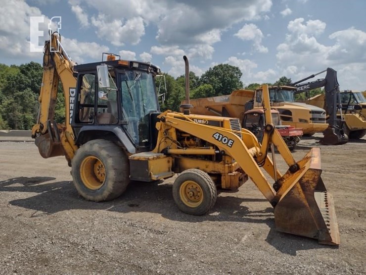 1999-deere-410e-image-3