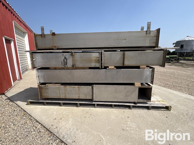 45’-vertical-grain-leg-image-4