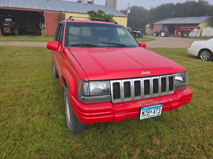 1996-jeep-grand-cherokee-limited-image-6