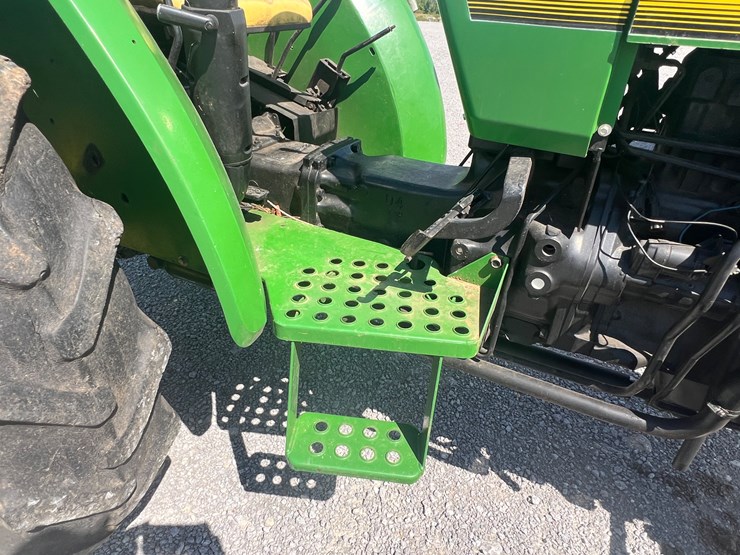 john-deere-5200-image-15