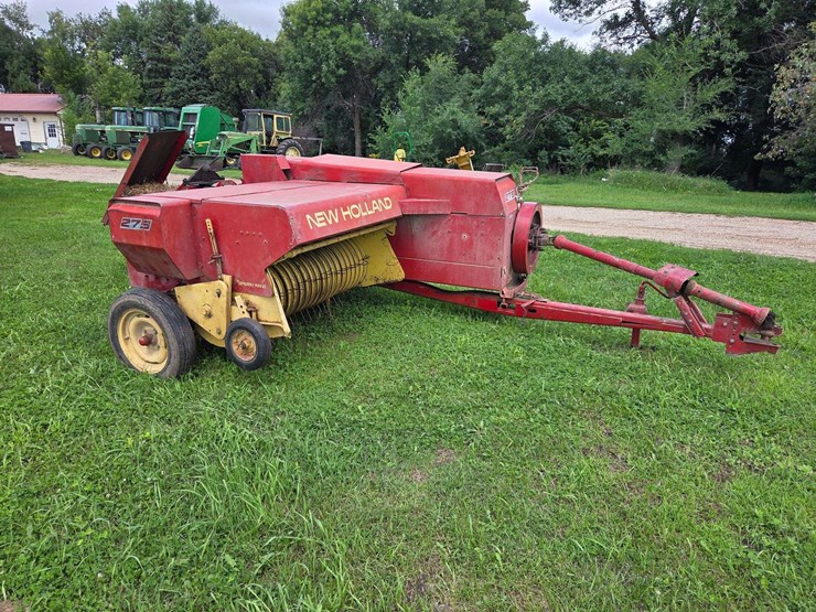 new-holland-275-image-1