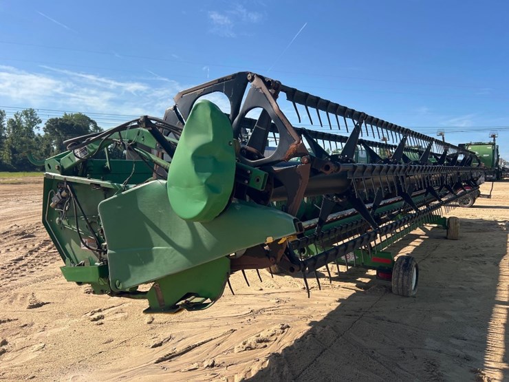 john-deere-635f-image-4