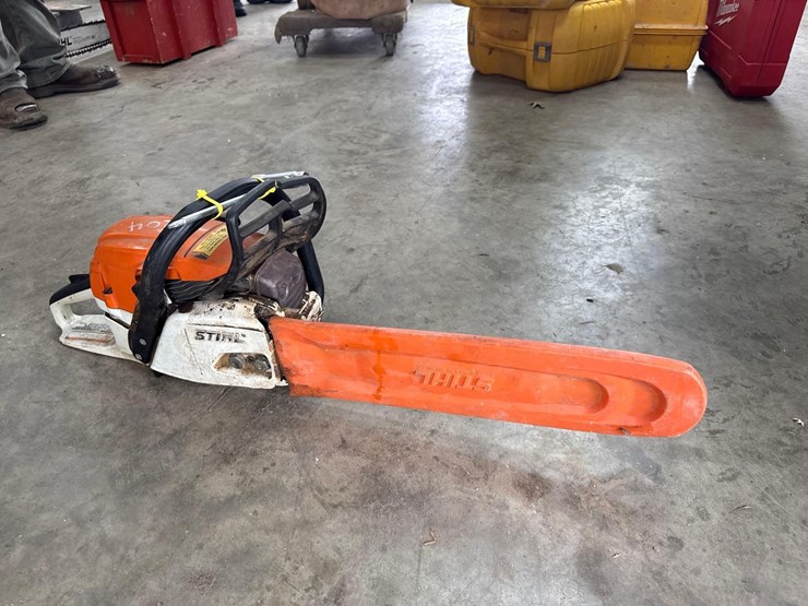 stihl-ms261-gas-chain-saw-support-equipment-image-2