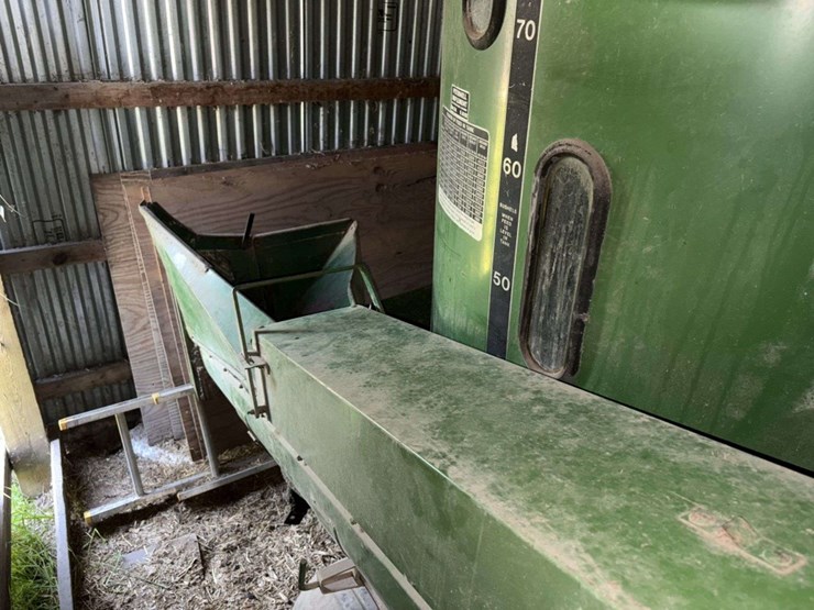 john-deere-700-image-21