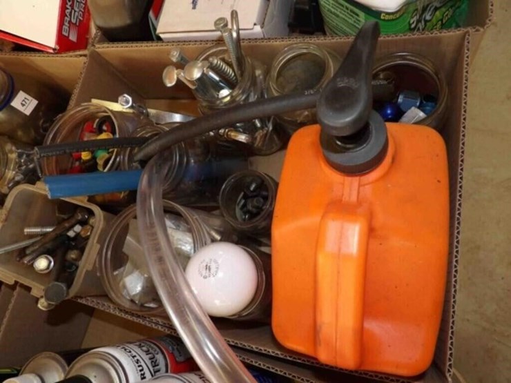 bolts,-lag-bolts,-orange-hand-cleaner-image-1