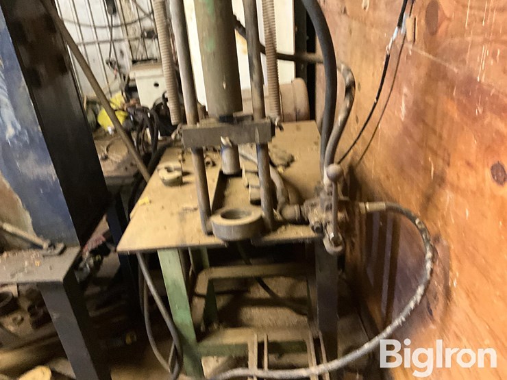 hydraulic-hose-maker-&-hydraulic-press-image-19