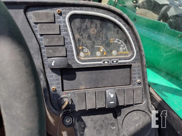 2017-jcb-510-42-image-8