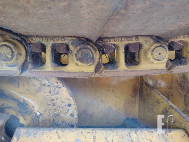2022-deere-450k-image-32