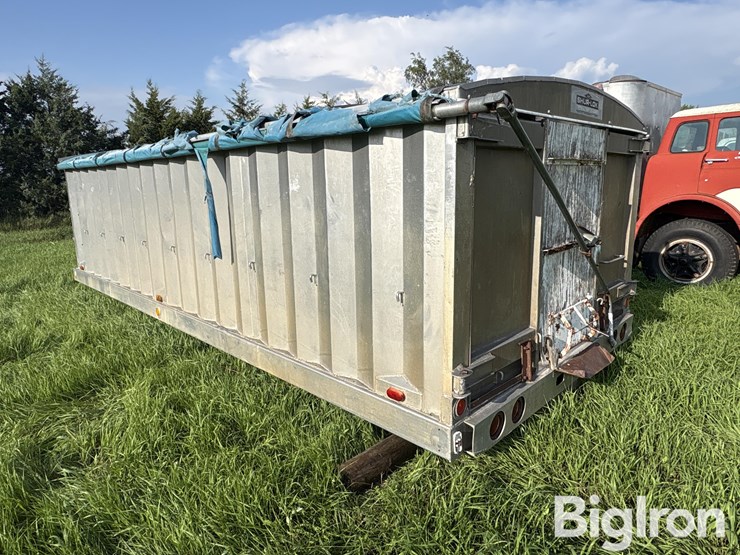 20’-aluminum-grain-truck-box-image-7