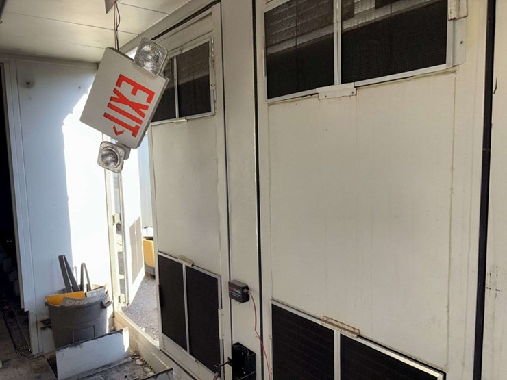 sea-container,-40’,-9’9”-tall,-96”-wide,-insulated,-as-is,*-new-buyer-responsible-for-loading-image-23