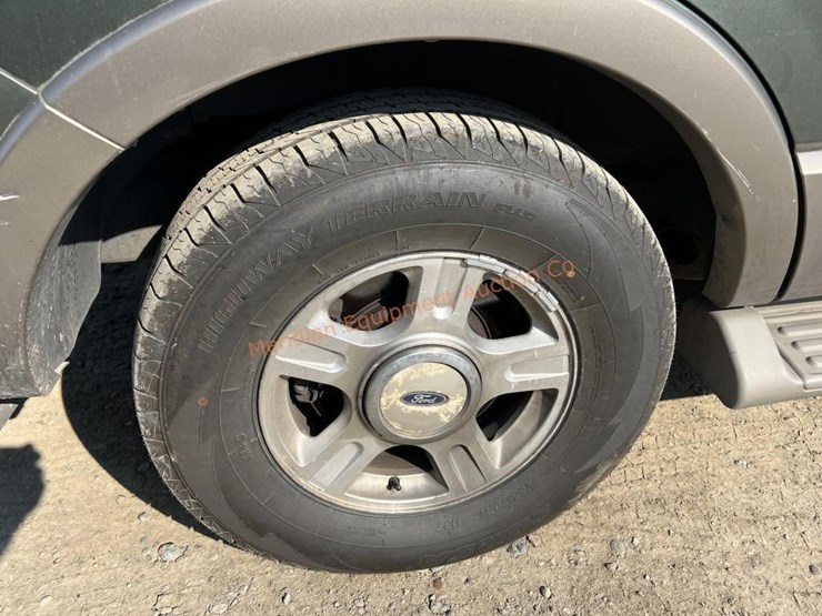 2003-ford-explorer-eddie-bauer-image-15
