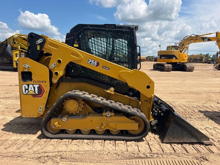 2024-caterpillar-255-skid-steer-image-5