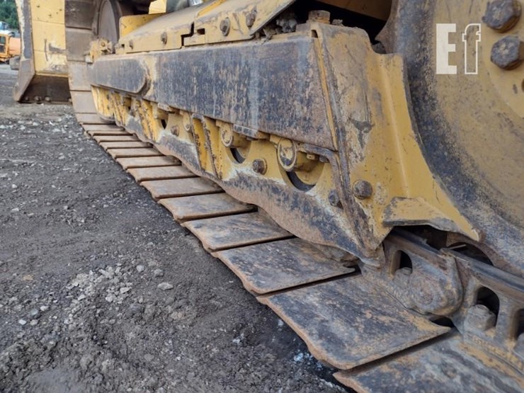 deere-650k-xlt-image-24