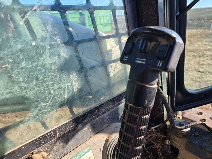 2008-bobcat-s185-image-38