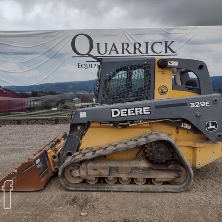 2015 DEERE 329E