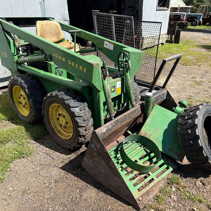 JOHN DEERE 70