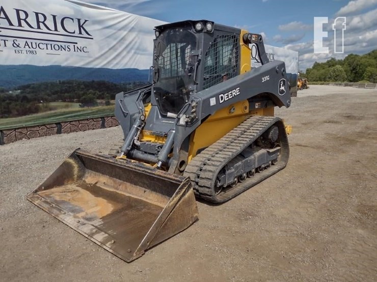 2023-deere-331g-image-37
