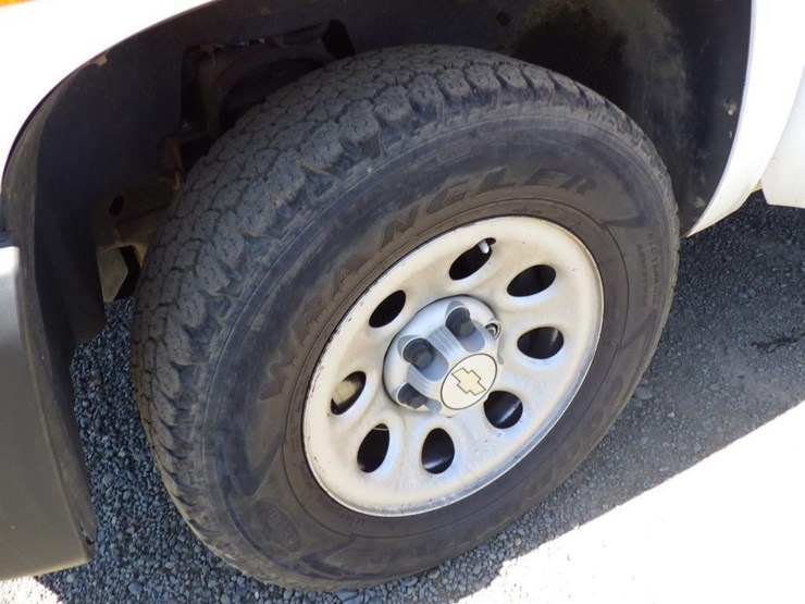 2008-chevrolet-1500-image-12