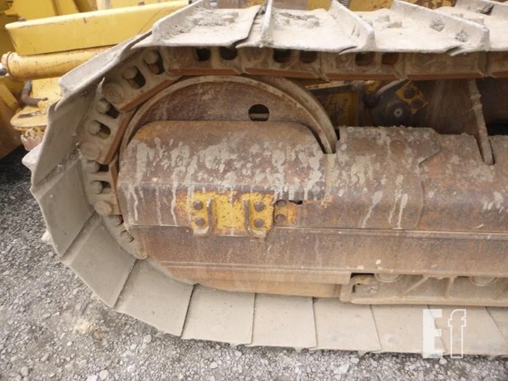 2005-caterpillar-d4g-xl-image-26