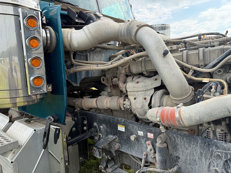 western-star-4900-image-19