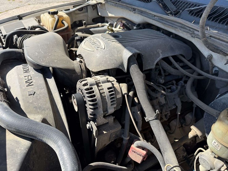 2001-chevrolet-1500-image-42