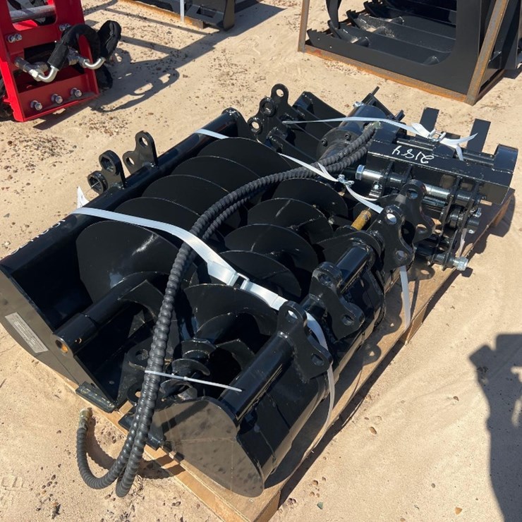 UNUSED CFG INDUSTRIAL EXCAVATOR ATTACHMENT SET
