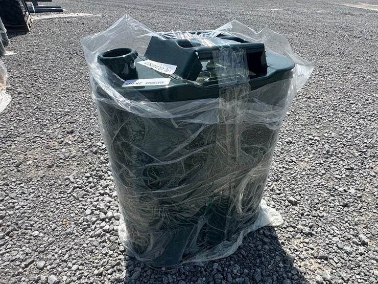 #28468-•-30l-metal-jerry-can-image-1