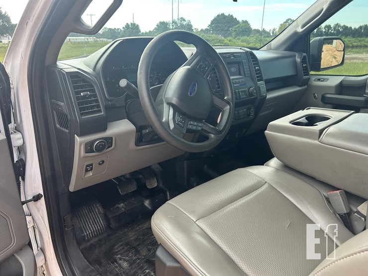 2020-ford-f150-image-23