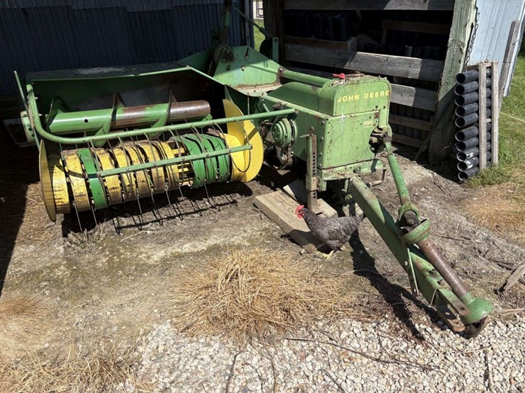 john-deere-24t-image-1