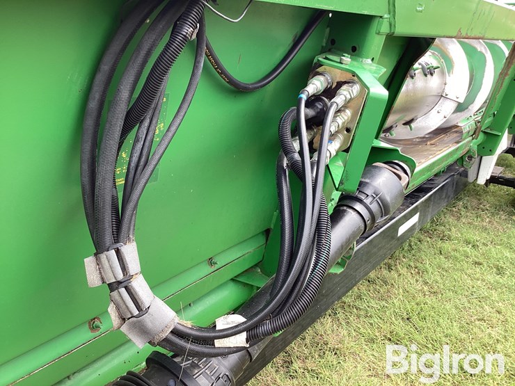 john-deere-630f-image-11