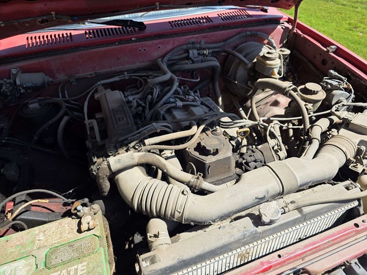 1990-toyota-pickup,-5-speed-with-reverse,-regular-cab,-187,724-miles,-vin:-0008823,-*untested-image-16