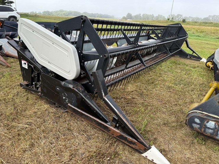 gleaner-20’-flex-head,-sn:-2044446f-image-1