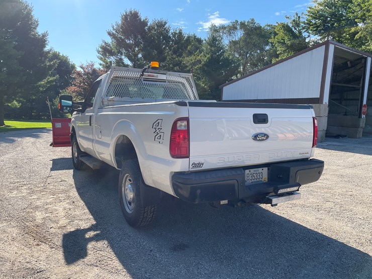 2016-ford-f250-xl-image-7
