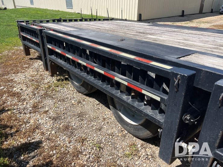 2008-b&b-gooseneck-trailer-(jn2404)-image-32