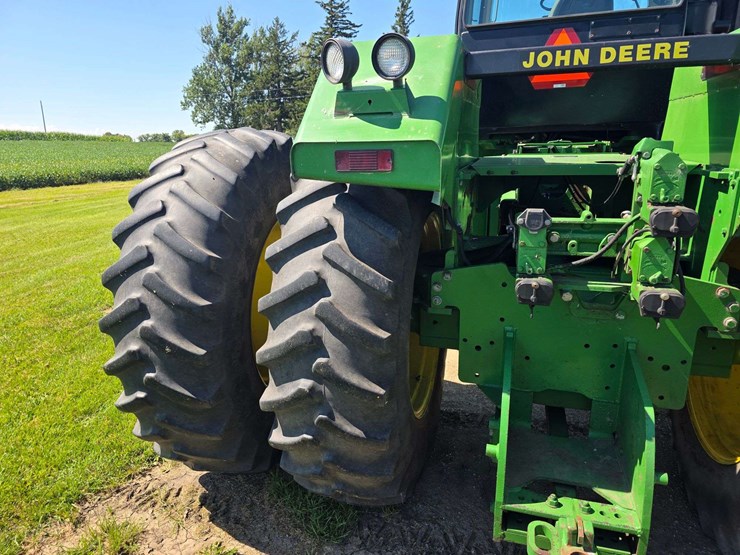 1989-john-deere-8760-image-50
