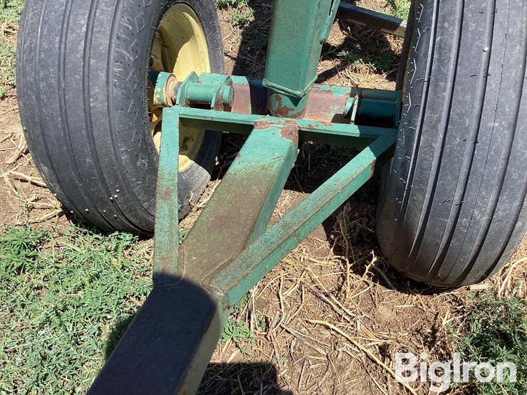 john-deere-9300-image-10