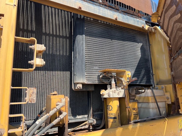 2007-caterpillar-330dl-image-31