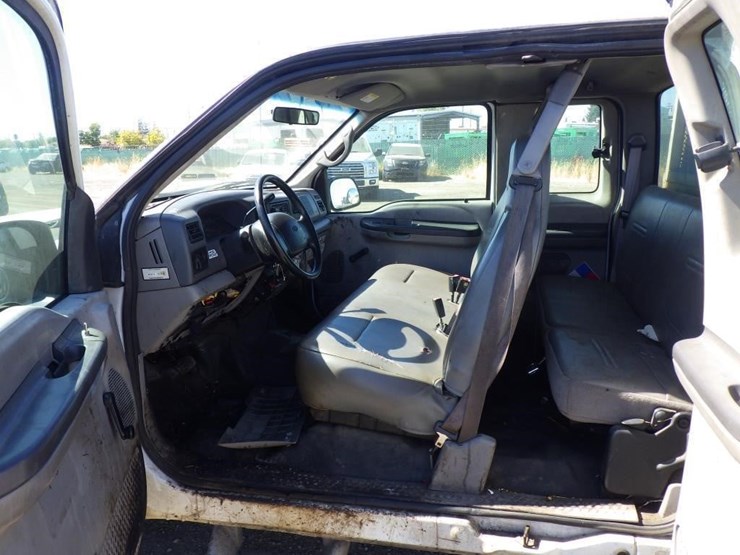 2001-ford-f250-image-5