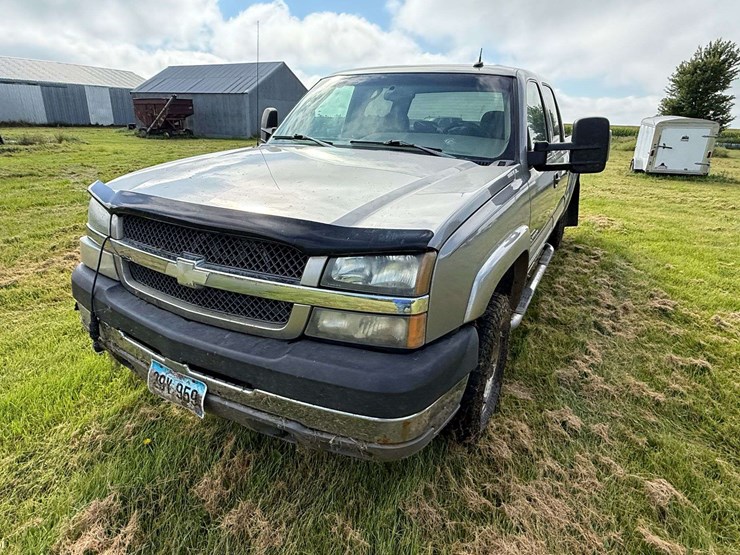 2003-chevrolet-2500-image-5